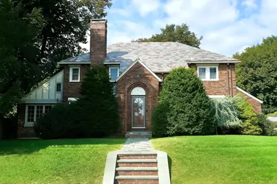 16 Pine Ridge Rd, Medford, MA 02155 - Photo 1