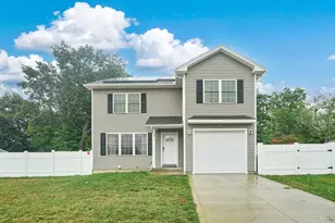 28 Juliet St, Springfield, MA 01118 - Photo 1