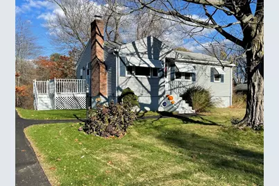 18 Pleasant St, Littleton, MA 01460 - Photo 1