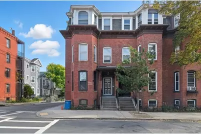 284 K St #2, Boston, MA 02127 - Photo 1