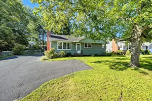 269 Ryan Rd, Northampton, MA 01062 - Photo 1