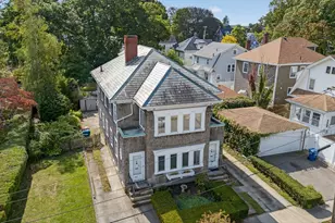 370 Maple St, New Bedford, MA 02740 - Photo 1