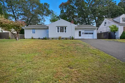 11 Copeland St, Springfield, MA 01108 - Photo 1