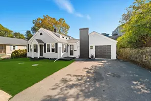 18 Stafford St, Swansea, MA 02777 - Photo 1