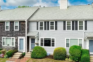 571 Carriage Shop Rd, Falmouth, MA 02536 - Photo 1