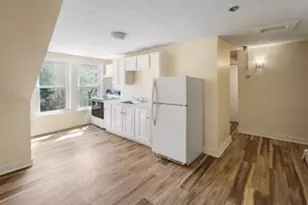 114 Appleton St, Lowell, MA 01852 - Photo 1