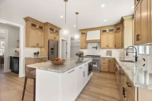 11 Goodwin Dr, Foxboro, MA 02035 - Photo 1