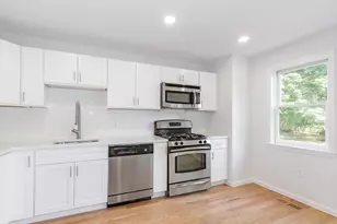 95 Tennis Plaza Rd, Dracut, MA 01826 - Photo 1