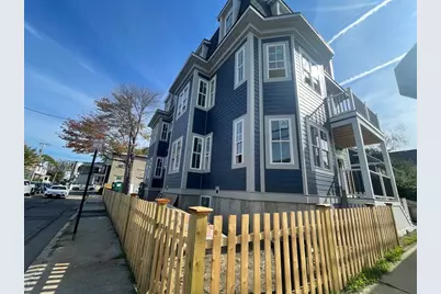 35 Richardson #1, Somerville, MA 02145 - Photo 1