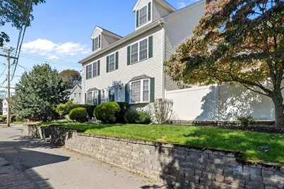 5 Bateman Ct #5, Wakefield, MA 01880 - Photo 1