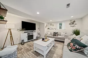 14 Dale Rd, Holbrook, MA 02343 - Photo 1