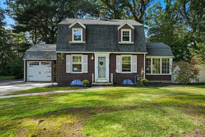 44 Riverview Ave, Longmeadow, MA 01106 - Photo 1