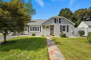 116 Hartwick St, Springfield, MA 01108 - Photo 1