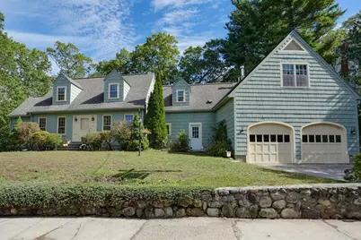 27 Parker Rd, Wakefield, MA 01880 - Photo 1