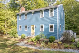 105 West St, Pepperell, MA 01463 - Photo 1