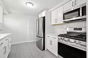 92 North St, Somerville, MA 02144 - Photo 1