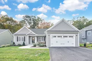 92 Sandalwood Dr, Wilbraham, MA 01095 - Photo 1