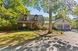 211 Elm St, Halifax, MA 02338 - Photo 1