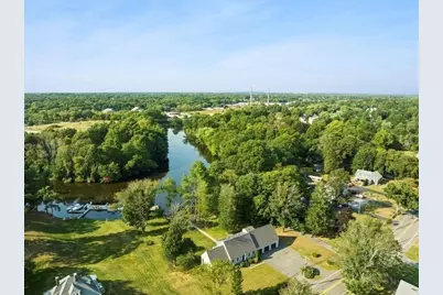 513 Berkley Str, Berkley, MA 02779 - Photo 1