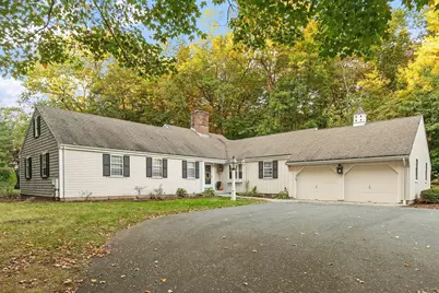 6 Needham Rd, Lynnfield, MA 01940 - Photo 1