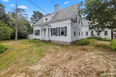 346 Summer St, Duxbury, MA 02332 - Photo 1