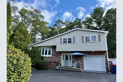 380 Gifford Rd, Westport, MA 02790 - Photo 1