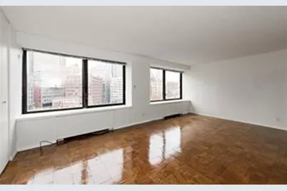 65 East India Row #7H, Boston, MA 02110 - Photo 1