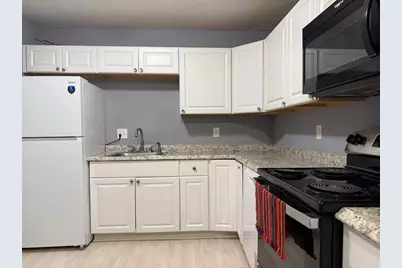 302 Boston Post Rd #10, Marlborough, MA 01752 - Photo 1