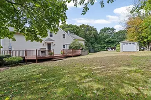 914 Pleasant St, Weymouth, MA 02189 - Photo 1