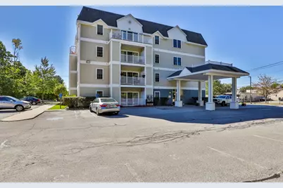 34 Burnham Rd #202, Methuen, MA 01844 - Photo 1