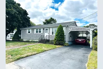 27 Brewster St, Dartmouth, MA 02748 - Photo 1