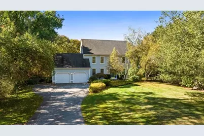 8 Arch St, Shrewsbury, MA 01545 - Photo 1