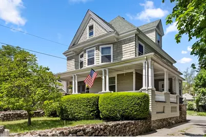 221 Franklin St #2, Melrose, MA 02176 - Photo 1