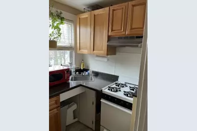 72 Linden St #204, Reading, MA 01867 - Photo 1