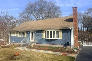 37 Simpson Ln, Freetown, MA 02702 - Photo 1