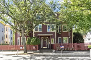 122 Holland St, Somerville, MA 02144 - Photo 1