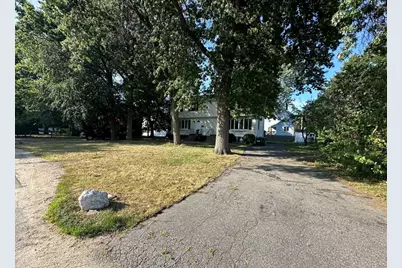 21A Mystic River Rd #1, Medford, MA 02155 - Photo 1