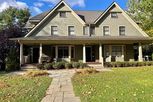 237 Walnut St, Brookline, MA 02445 - Photo 1