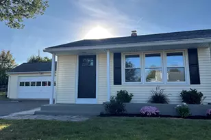 100 Derryfield Ave, Springfield, MA 01118 - Photo 1