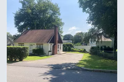 15 Willard Street, Waltham, MA 02451 - Photo 1