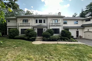 458 Heath St, Brookline, MA 02467 - Photo 1