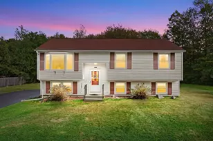 190 Federal Hill Rd, Oxford, MA 01540 - Photo 1