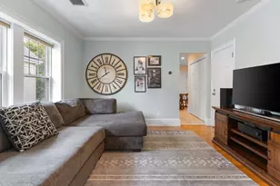 15 Banks St, Waltham, MA 02451 - Photo 1