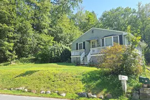 315 Lake Dr, Hamilton, MA 01982 - Photo 1
