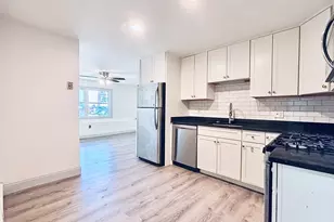 352 Vale St, Fall River, MA 02724 - Photo 1