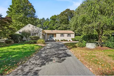 15 Fieldstone Drive, Brockton, MA 02301 - Photo 1