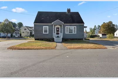 29 Pitman St, Methuen, MA 01844 - Photo 1