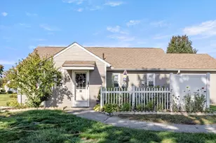 1183 James St, Chicopee, MA 01022 - Photo 1