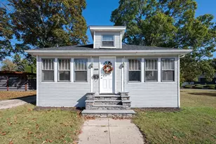 309 Thacher St, Attleboro, MA 02703 - Photo 1