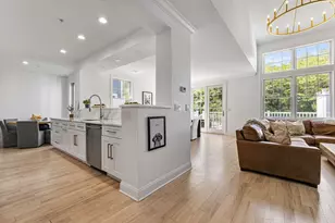 9 Country Club Ln, Middleton, MA 01949 - Photo 1